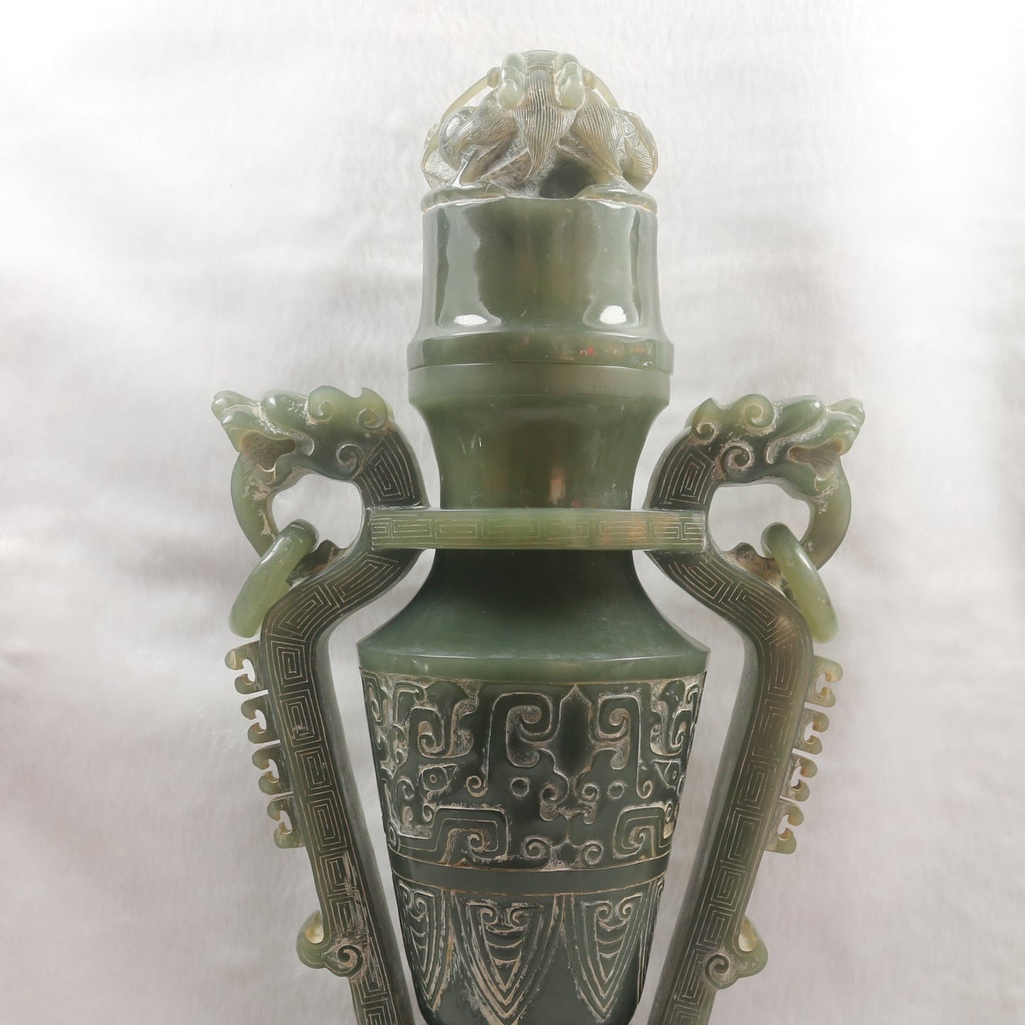Rare Antique Natural Green Nephrite Vase with Double Dragon Display 2,035.4g 162.0 by 90.0 by 315.0m