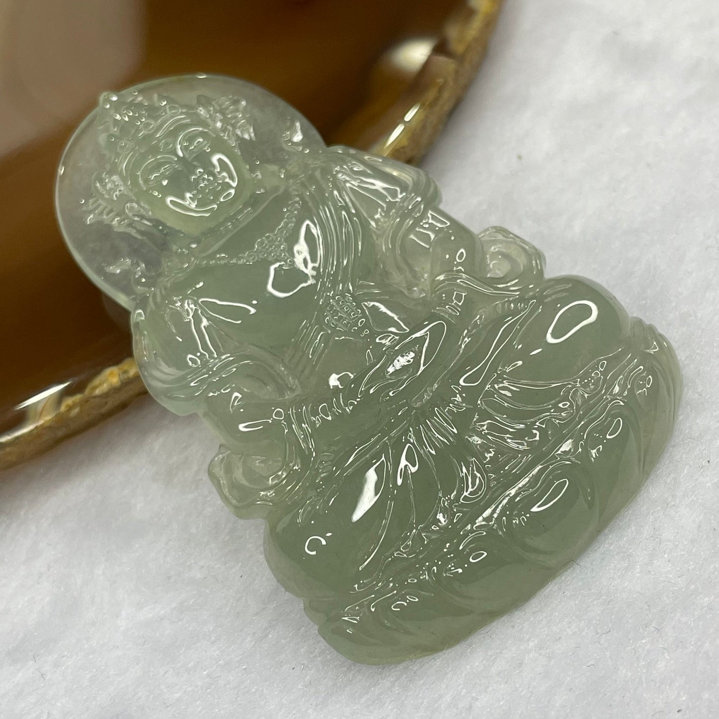 HIGH QUALITY Type A High Icy Green Tibetan Bodhisattva Jade Jadeite Pendant 27.05g 63.5 by 39.7 by 6.3m