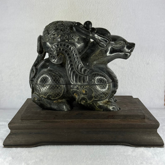 Antique natural nephrite display in heavy old solid wooden box 3,791.3g 191.0 by 243.0 by 215.0mm