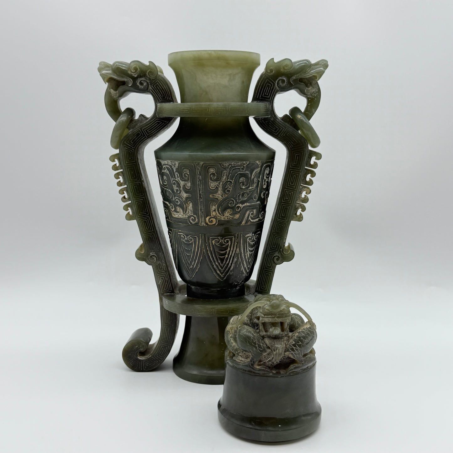Rare Antique Natural Green Nephrite Vase with Double Dragon Display 2,035.4g 162.0 by 90.0 by 315.0m