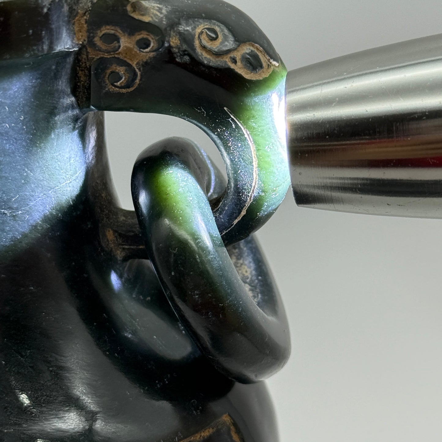 Rare Antique Natural Dark Green Nephrite Dragon Phoenix Bird Vase 2,047.6g 145.0 by 90.0 by 360.0mm