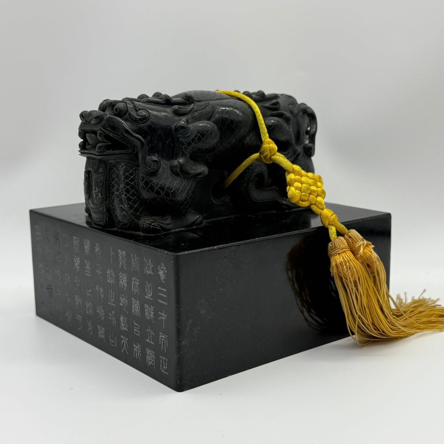 Rare Antique Natural Dark Green Nephrite Double Dragon Heads Seal 4,105.8g 134.8 by 134.3 by 120.0mm