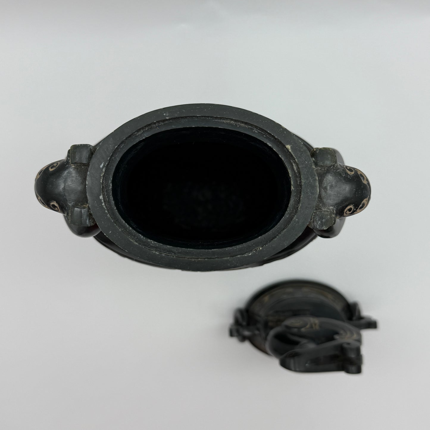 Rare Antique Natural Dark Green Nephrite Dragon Phoenix Bird Vase 2,047.6g 145.0 by 90.0 by 360.0mm