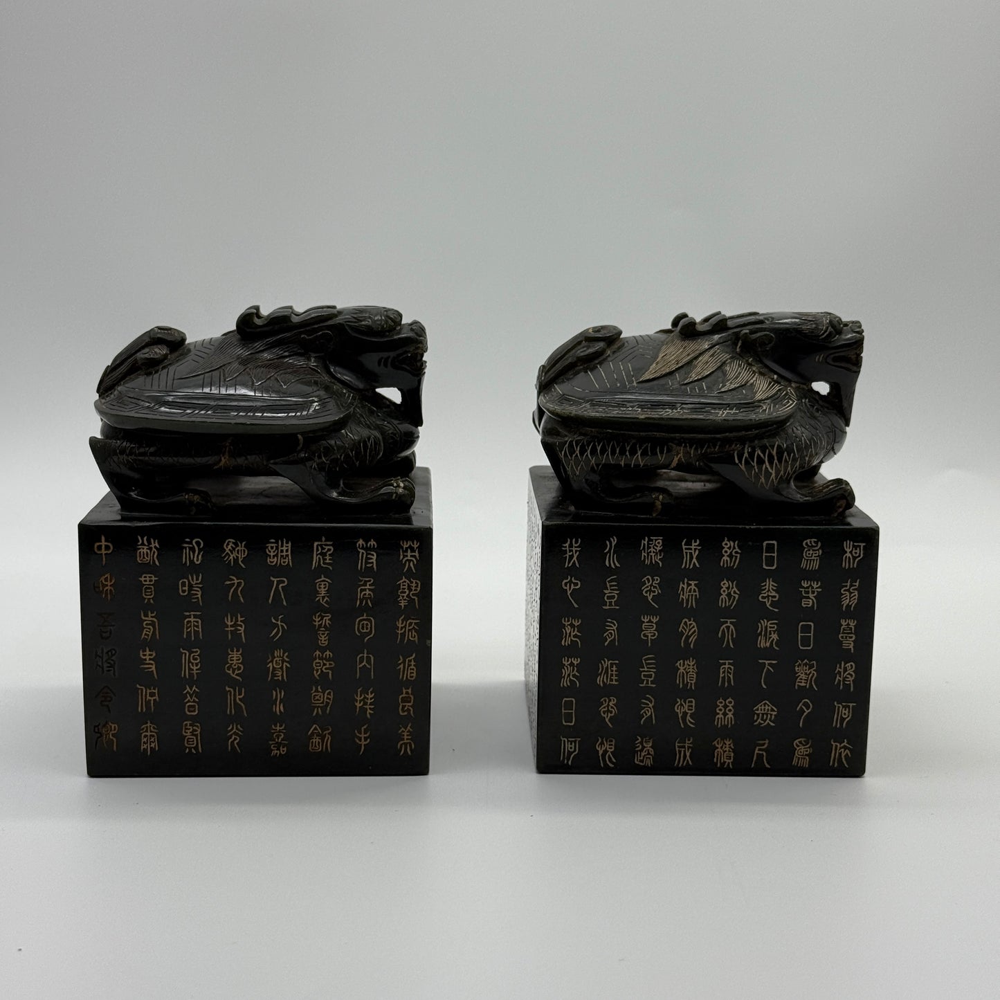 Rare Antique Natural Nephrite Dual Dragon Turtle Seal Set in Zitan Dragon Carvings Box Total Weight 4,853.2g 205.5 by 190.0 by 140.0mm each seal about 1,719.5g 84.7 by 82.3 by 113.1mm