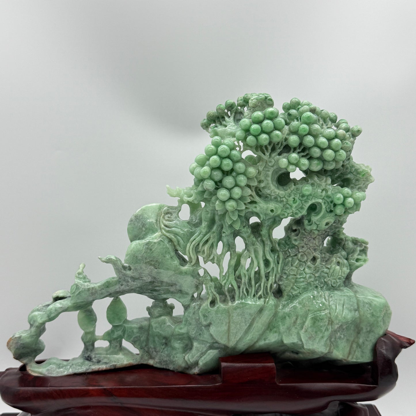 Rare Full Apple Green Buddha & Disciple Shan Shui Display 2,490g 300.0 by 230.0mm by 60.0mm with wooden stand 2,345g Total 4,835g 350.0 by 350.0 by 120.0mm