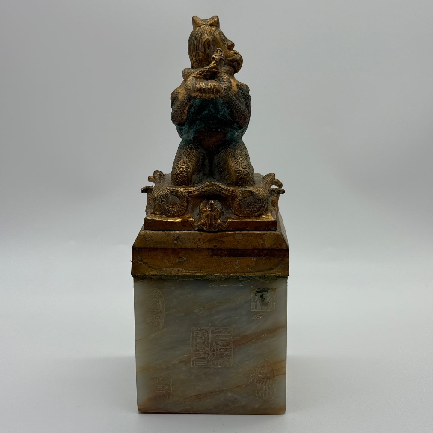 Rare Antique Nephrite with Copper Bird with Monkey Face with Snakes and Frogs Seal 2,751.6g 85.0 by 85.0 by 220.0mm