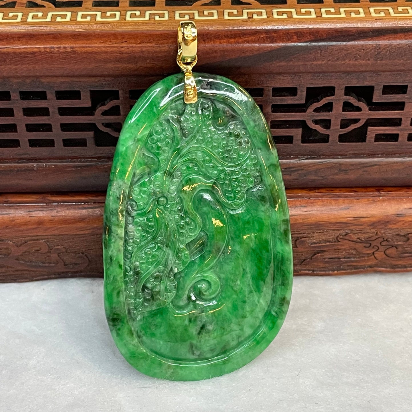 18K Yellow Gold Rare Type A Old Mine Lao Keng Spicy Green with Dark Green Patches Jade Jadeite Prosperity Dragon Feng Shui Pendant with NGI Cert 142.63 cts 57.91 by 36.09 by 7.43mm