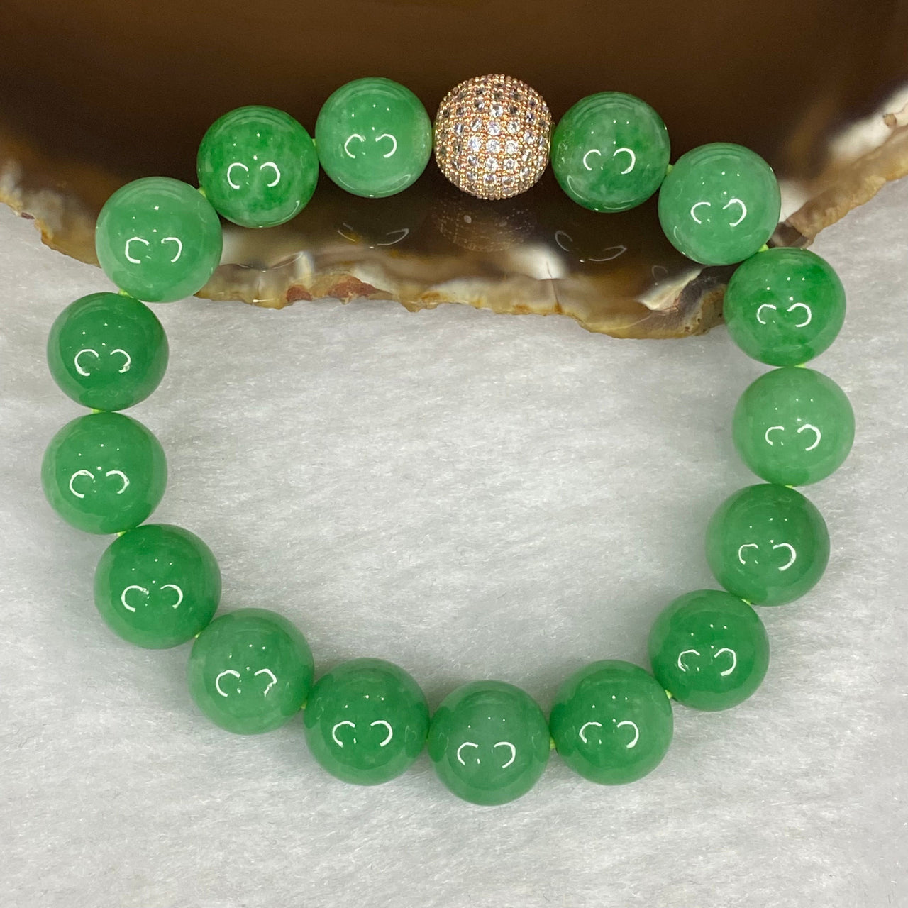 Rare High End Type A Full Spicy Green Myanmar Burmese Jadeite Beads Bracelet 49.02g 12.2mm 16 Beads