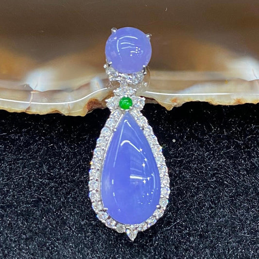 Rare High end Type A Burmese Lavender Jade Jadeite Pendant 18k white gold & diamonds with NGI Cert - 5.23g 31.7 by 12.2 by 9.4mm