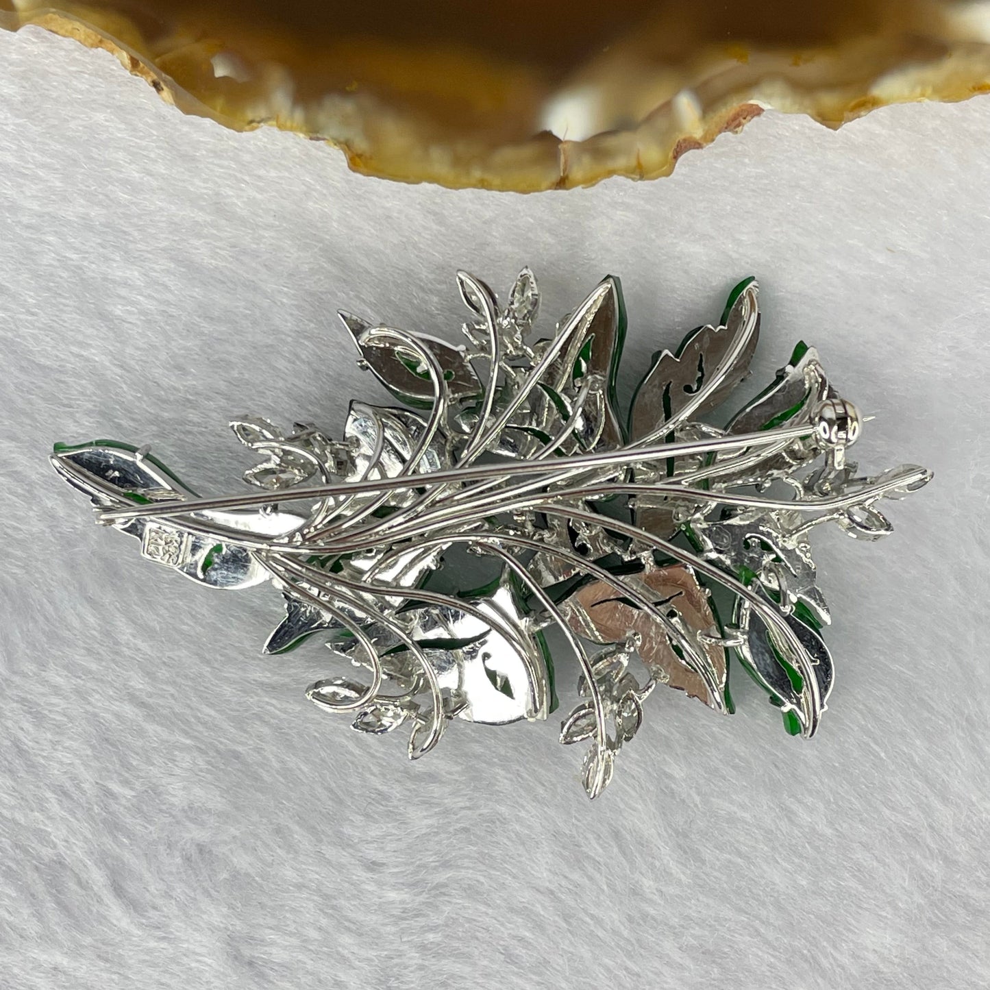 Very Very High Quality Translucent Natural Green Jadeite (TYPE A) Brooch Approx. 11.27 by 7.75 to 21.87 by 15.25mm Total Weight 22.79g including Natural Diamonds and 14K White Gold Setting with NGI Cert No.82835783