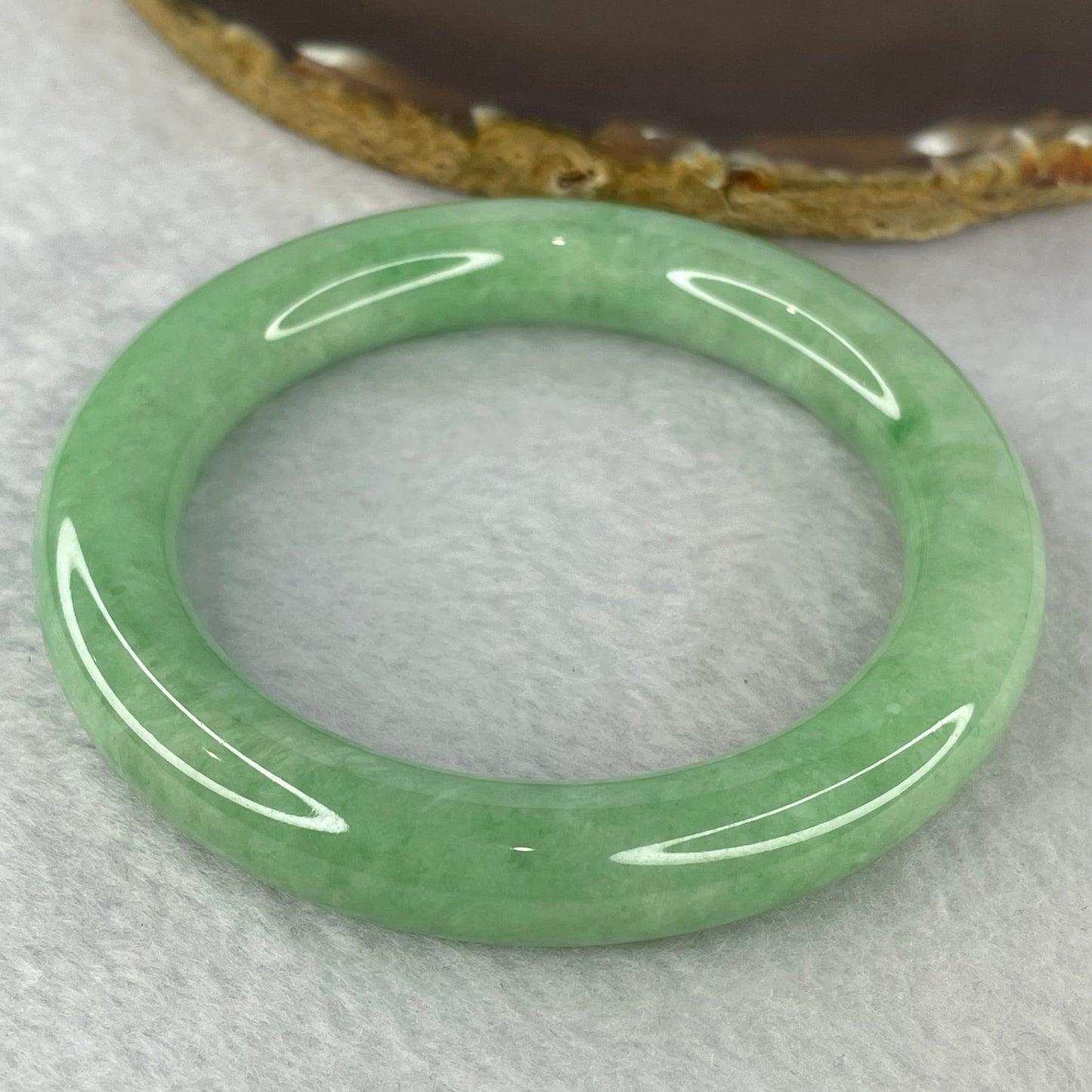 Rare High End Type A Translucent Full Intense Apple Green Jadeite Bangle 罕见高端 A 货全浓苹果绿翡翠手镯 365.01 cts 73.00g Inner diameter 58.15mm External Diameter 80.70mm 11.2 by 11.3mm (Close to Perfect) with NGI Cert No. 16813547