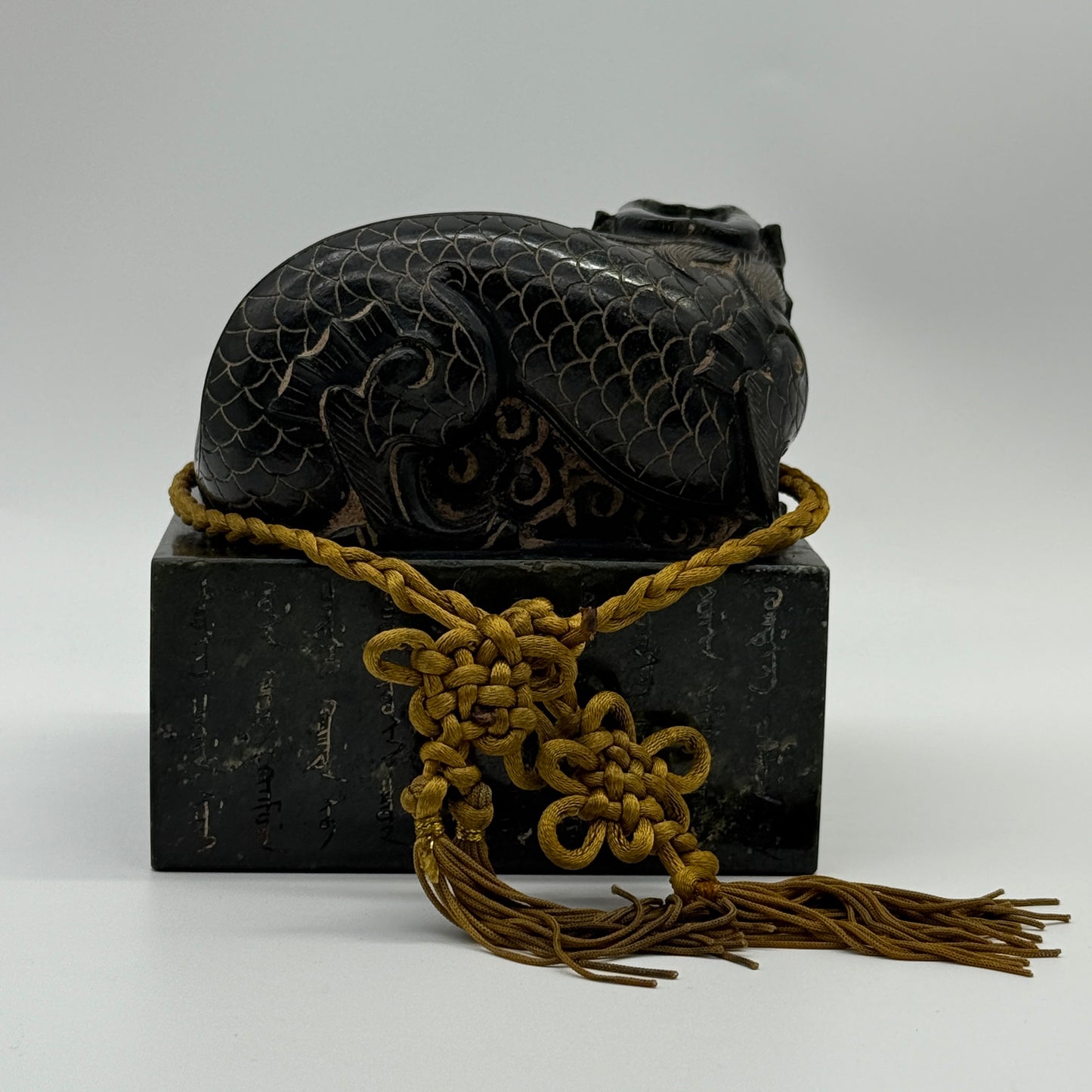 Rare Antique Natural Dark Green Nephrite Dragon with Ying Yang Flower Seal 2,868.7g 108.7 by 107.5 by 104.0mm with Wooden Box Total 3,975.9g 146.7 by 147.1 by 190.0mm