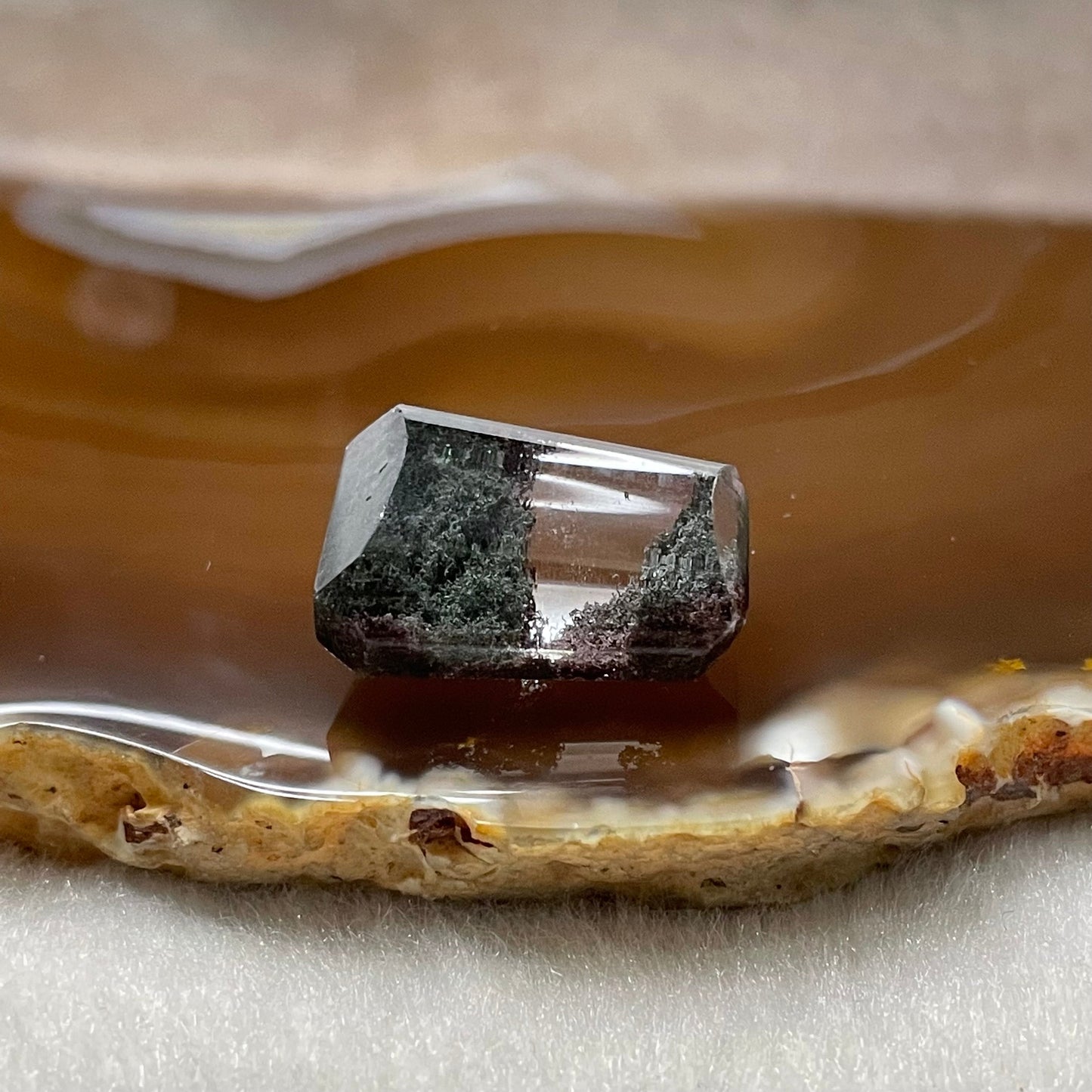 Natural Red & Green Phantom Quartz 6.69g 22.1 by 16.2 by 11.9mm