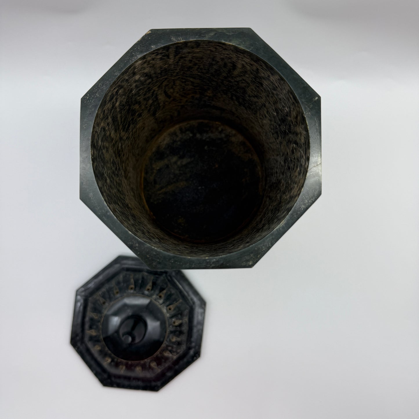 Rare Antique Natural Dark Green Nephrite Pagoda Vase 4,219.8g 150.0 by 150.0 by 340.0mm