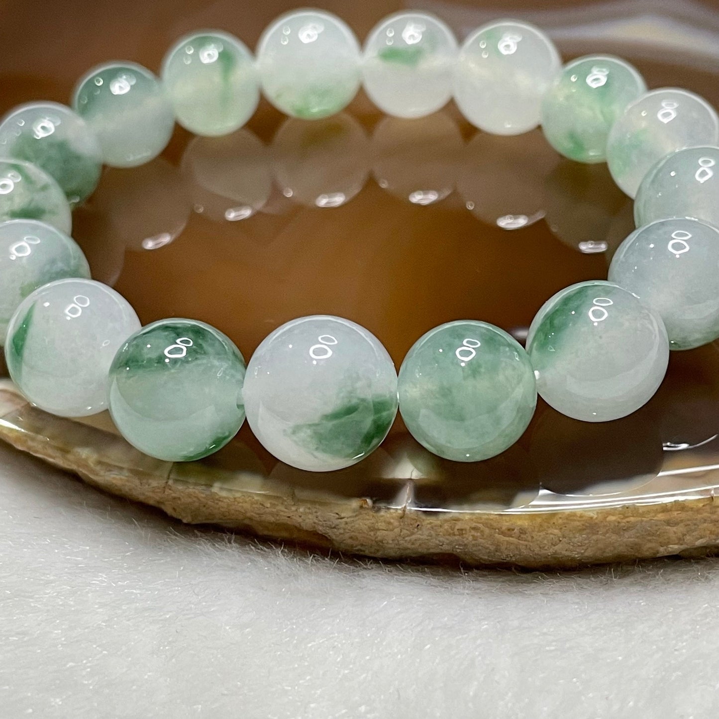 Type A Semi Icy Spicy Green Piao Hua Jade Jadeite Bracelet 49.45g 12.1mm/bead 16 beads