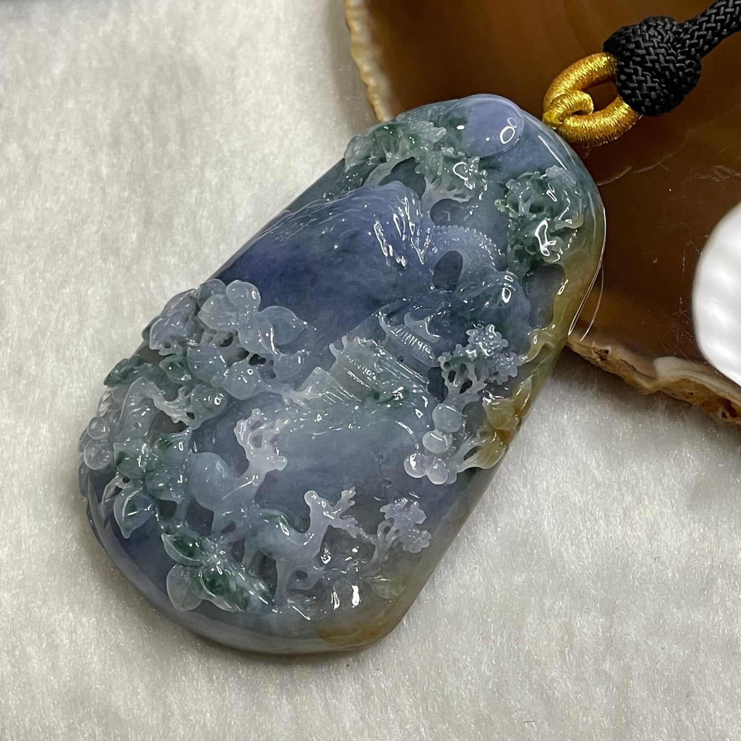 Rare High Quality Type A Intense Lavender Jade Jadeite Shan Shui 80.28g 71.0 by 44.9 by 12.5mm