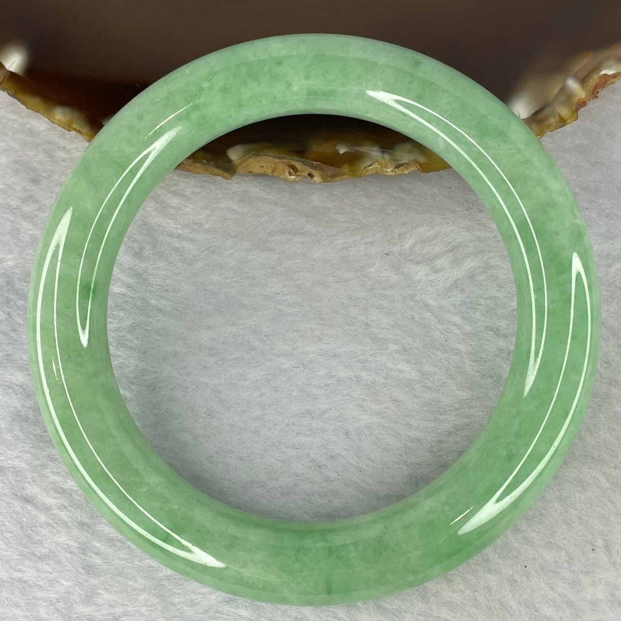 Rare High End Type A Translucent Full Intense Apple Green Jadeite Bangle 罕见高端 A 货全浓苹果绿翡翠手镯 365.01 cts 73.00g Inner diameter 58.15mm External Diameter 80.70mm 11.2 by 11.3mm (Close to Perfect) with NGI Cert No. 16813547