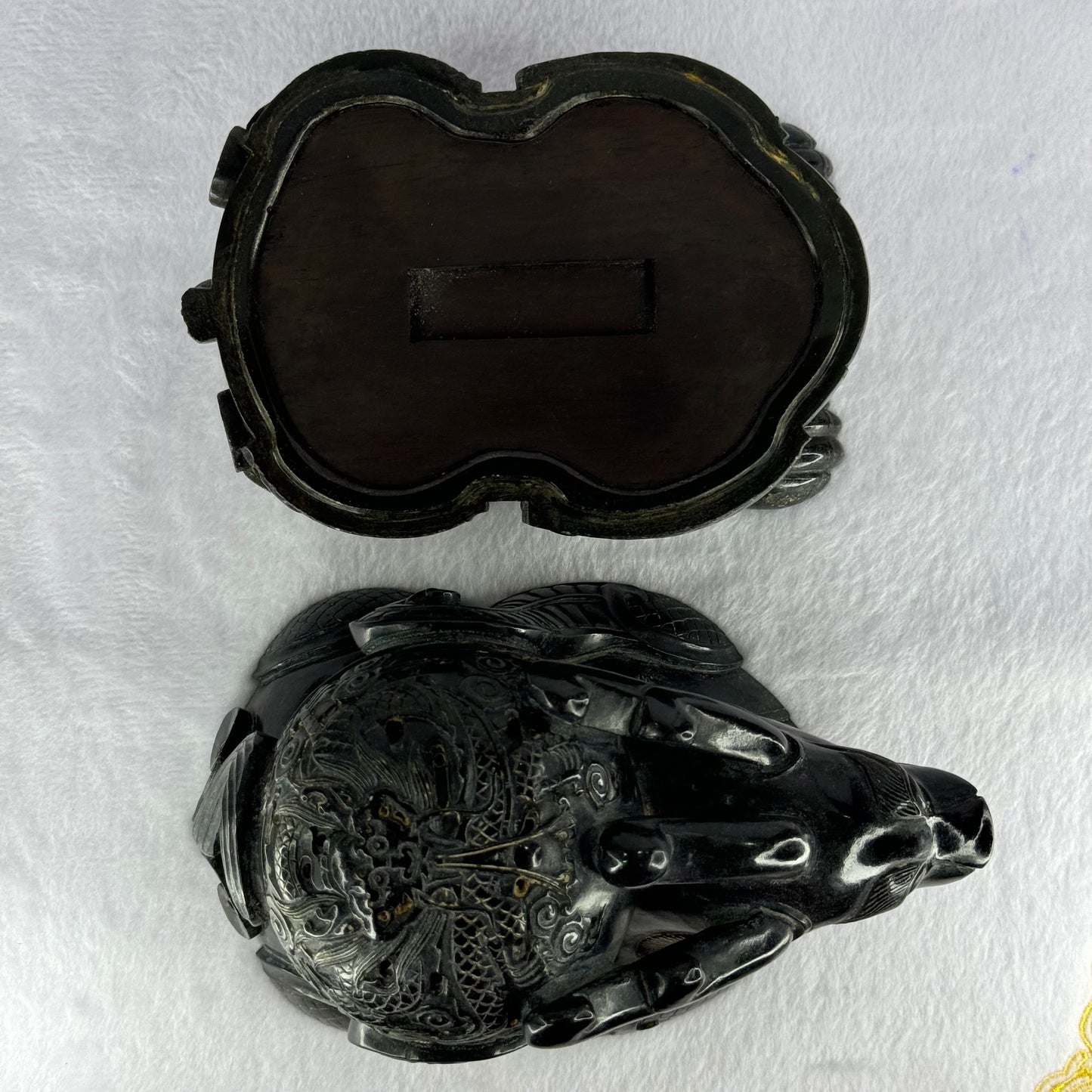 Antique natural nephrite display in heavy old solid wooden box 3,791.3g 191.0 by 243.0 by 215.0mm