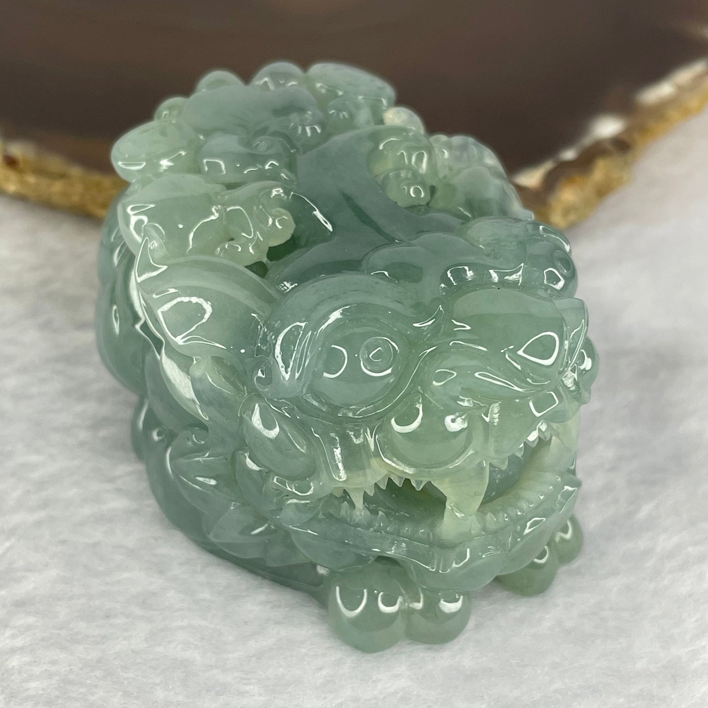 Very Rare Grand Master Type A Deep Intense Sky Blue Jadeite Pixiu with Ruyi and Coins and a Movable Ball inside Mouth 天空蓝貔貅翡翠 Display 184.17g 36.6 by 63.6 by 42.7mm
