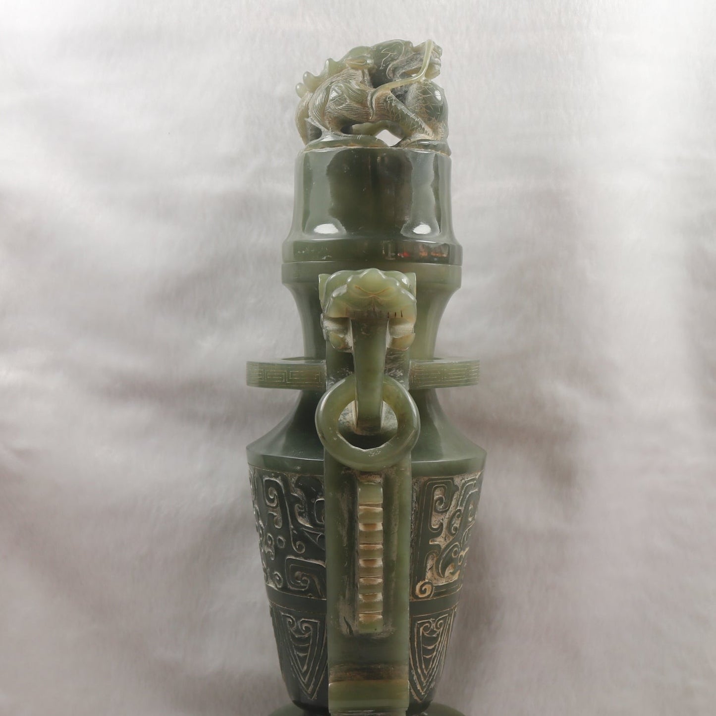Rare Antique Natural Green Nephrite Vase with Double Dragon Display 2,035.4g 162.0 by 90.0 by 315.0m