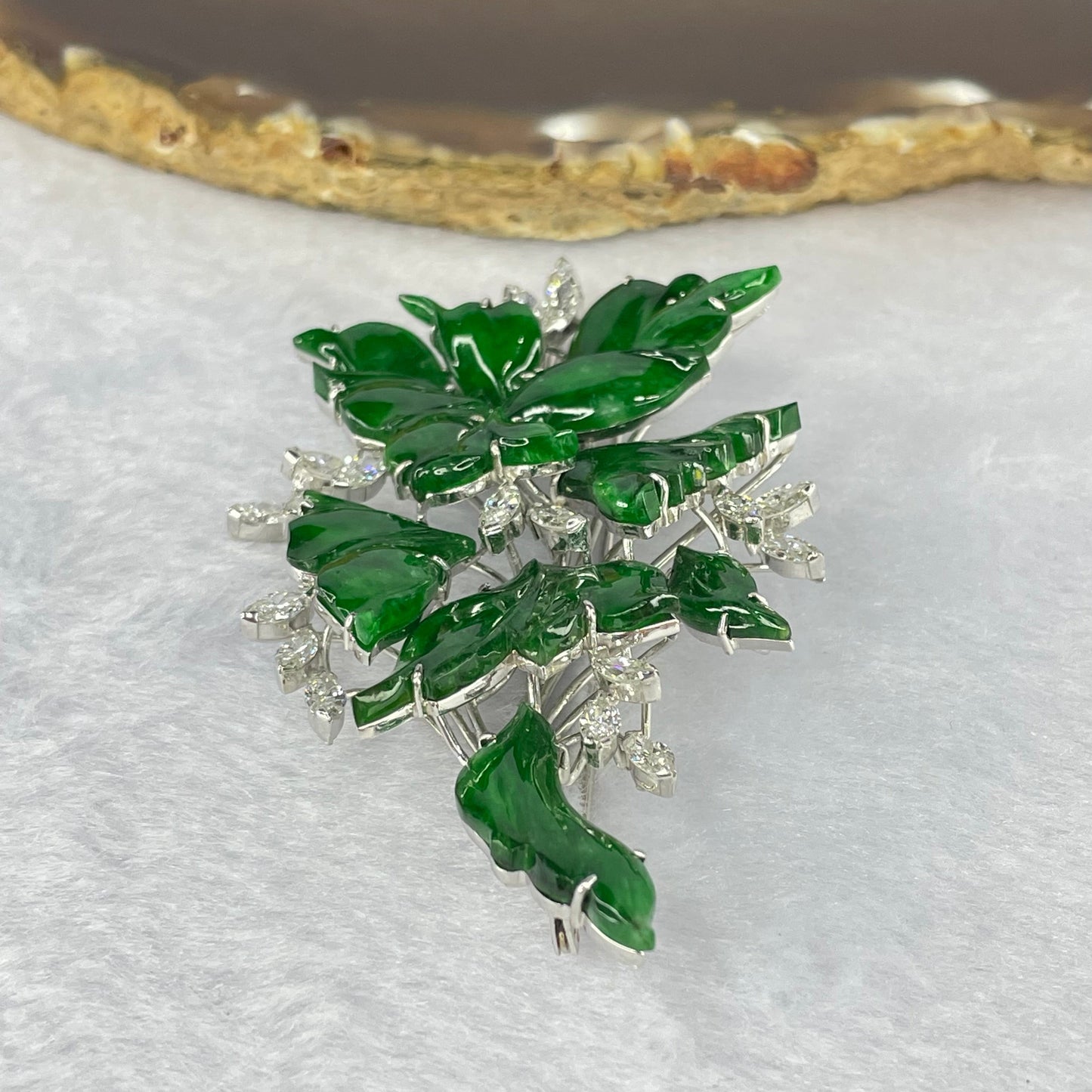 Very Very High Quality Translucent Natural Green Jadeite (TYPE A) Brooch Approx. 11.27 by 7.75 to 21.87 by 15.25mm Total Weight 22.79g including Natural Diamonds and 14K White Gold Setting with NGI Cert No.82835783