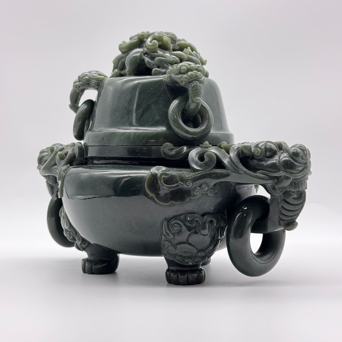 Rare Antique Natural Dark Green Nephrite Dragon Incense Burner 2.952,1g 245.0 by 160.0 by 185.5mm