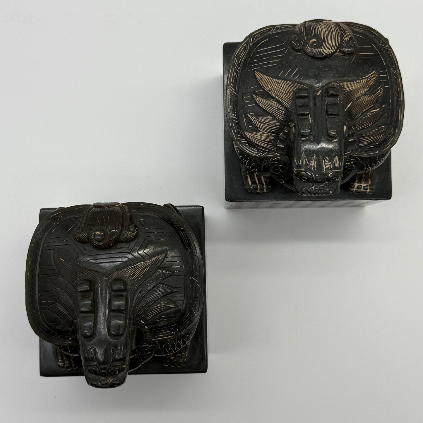 Rare Antique Natural Nephrite Dual Dragon Turtle Seal Set in Zitan Dragon Carvings Box Total Weight 4,853.2g 205.5 by 190.0 by 140.0mm each seal about 1,719.5g 84.7 by 82.3 by 113.1mm
