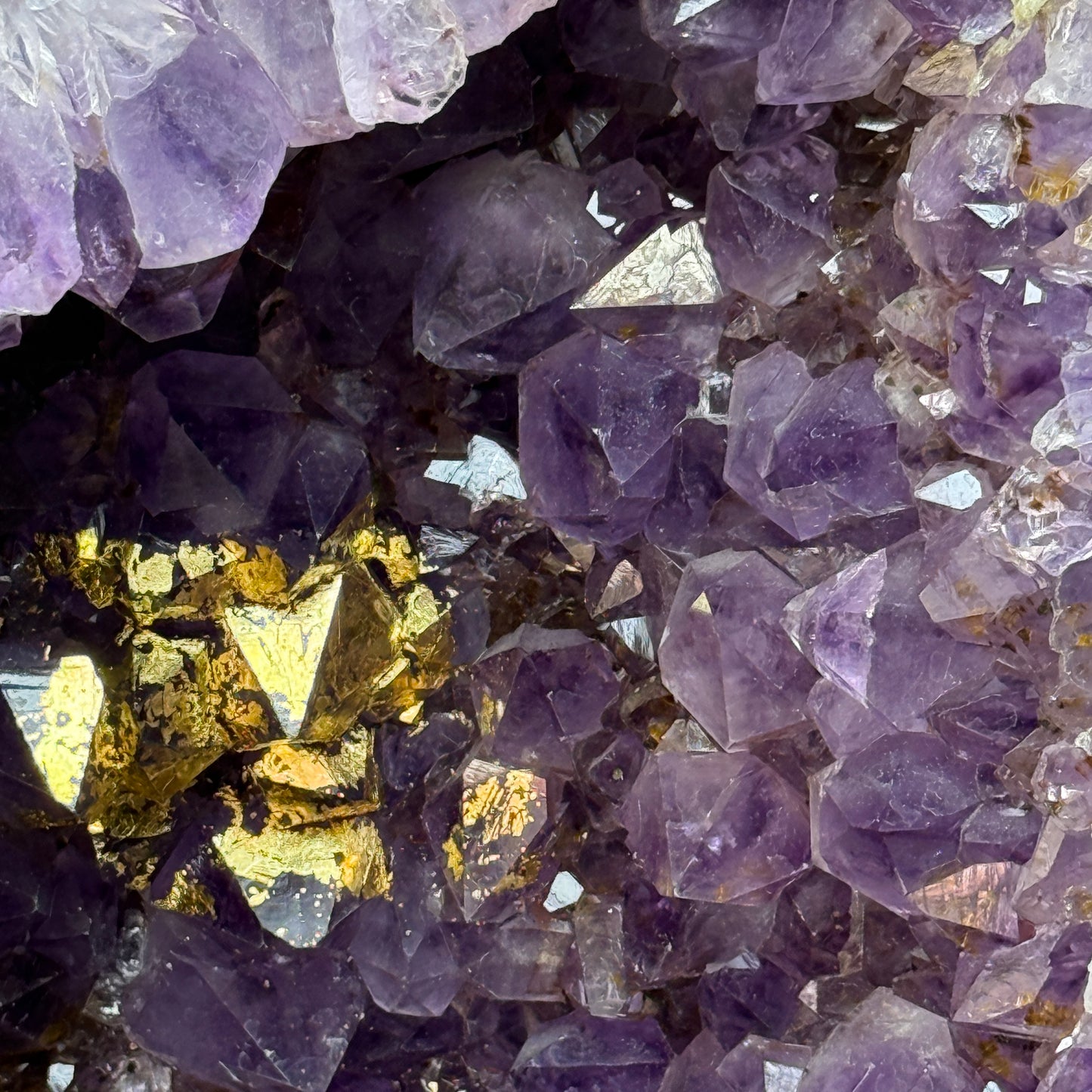 Natural Brazil Amethyst Cave with 24K Gold Patches 375.0 by 360.0 by 1.050,0mm