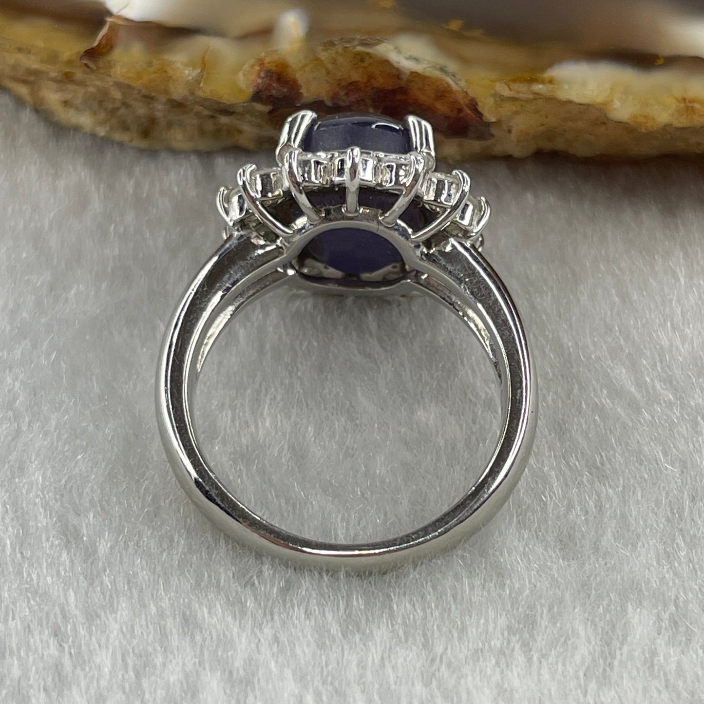 Natural Oval Blue Star Sapphire with Round Brilliant Cut Shape Diamonds in PT900 Platinum Ring S6.95 with Melees D0.65 ct Total 8.38g US5 HK11
