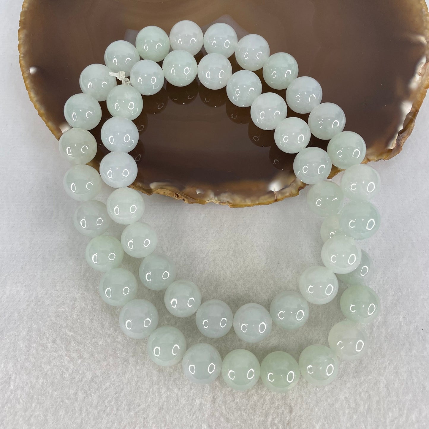 Type A Light Green Lavender Jadeite Beads Necklace 160.48g 56cm 12.6mm 48 Beads