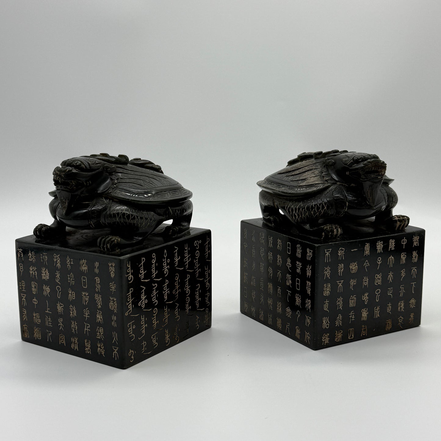 Rare Antique Natural Nephrite Dual Dragon Turtle Seal Set in Zitan Dragon Carvings Box Total Weight 4,853.2g 205.5 by 190.0 by 140.0mm each seal about 1,719.5g 84.7 by 82.3 by 113.1mm