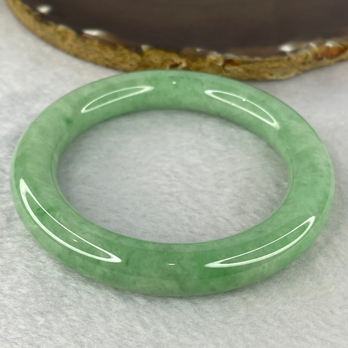 Rare High End Type A Translucent Full Intense Apple Green Jadeite Bangle 罕见高端 A 货全浓苹果绿翡翠手镯 365.01 cts 73.00g Inner diameter 58.15mm External Diameter 80.70mm 11.2 by 11.3mm (Close to Perfect) with NGI Cert No. 16813547