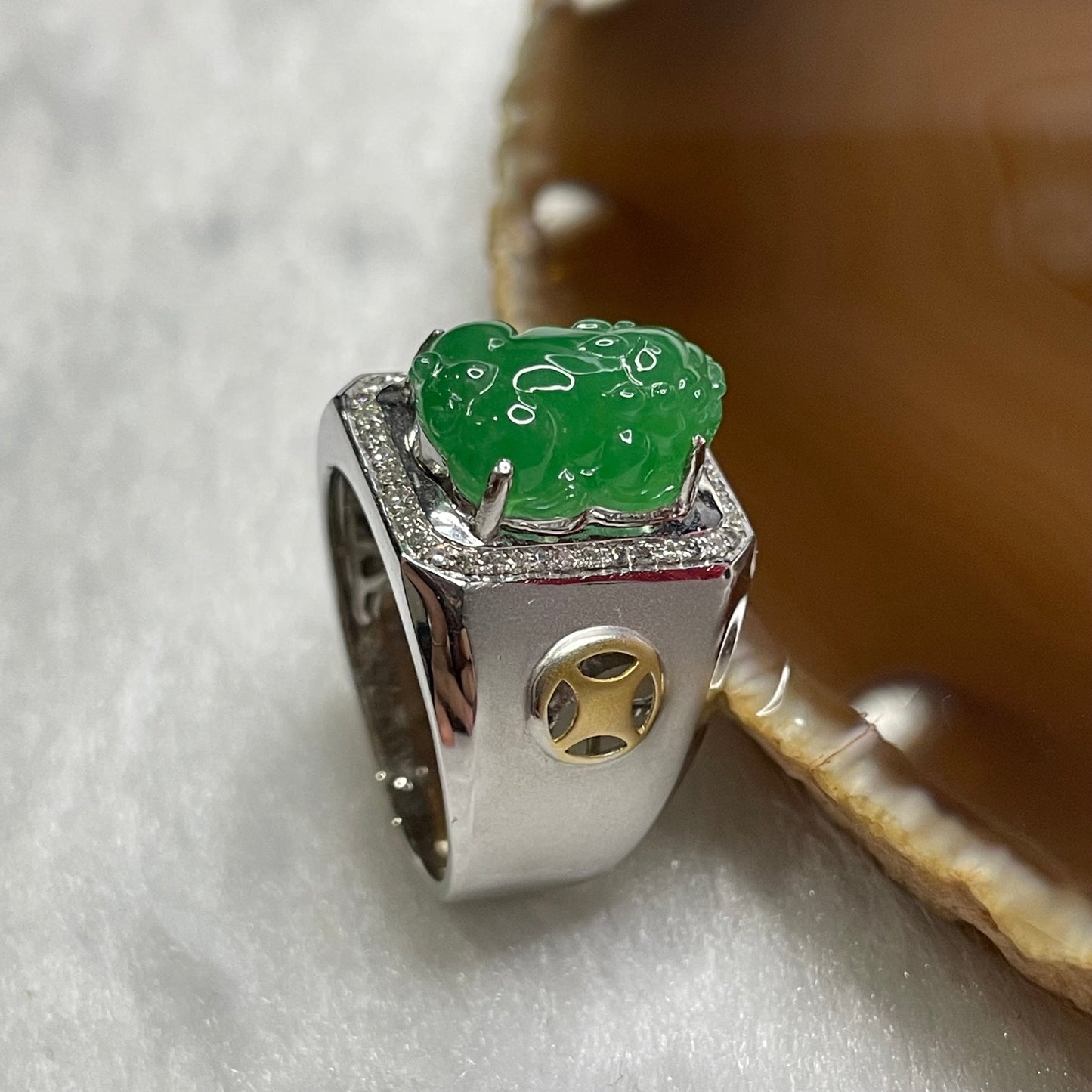 Rare Type A High Quality Yang Green Pixiu Jade Jadeite 18k white gold & Natural Diamonds 7.46g 16.3 by 10.2mm US8.5 HK19 with NGI cert