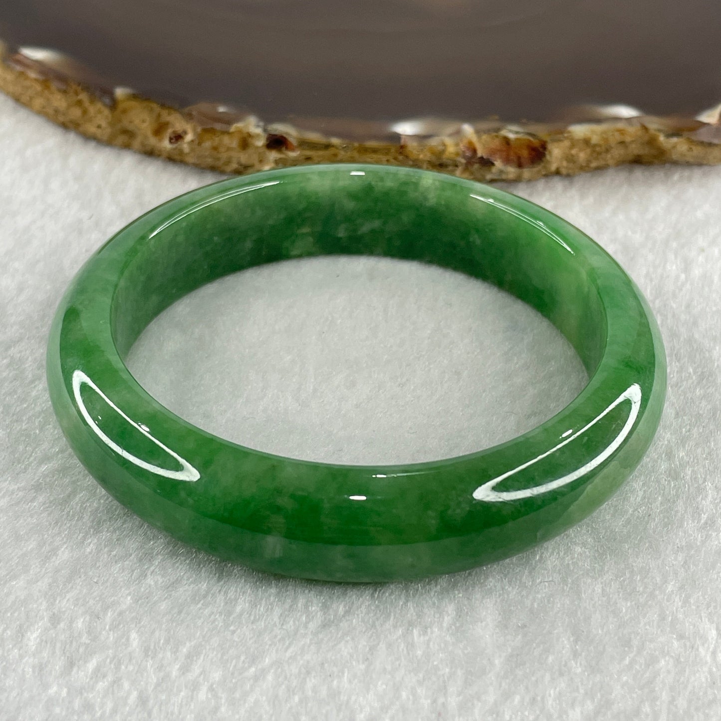 Type A Natural Old Mine Spicy Green Jadeite Bangle 58.28g Inner Diameter 57.5mm 13.4 by 8.0mm (Very Slight External Line)