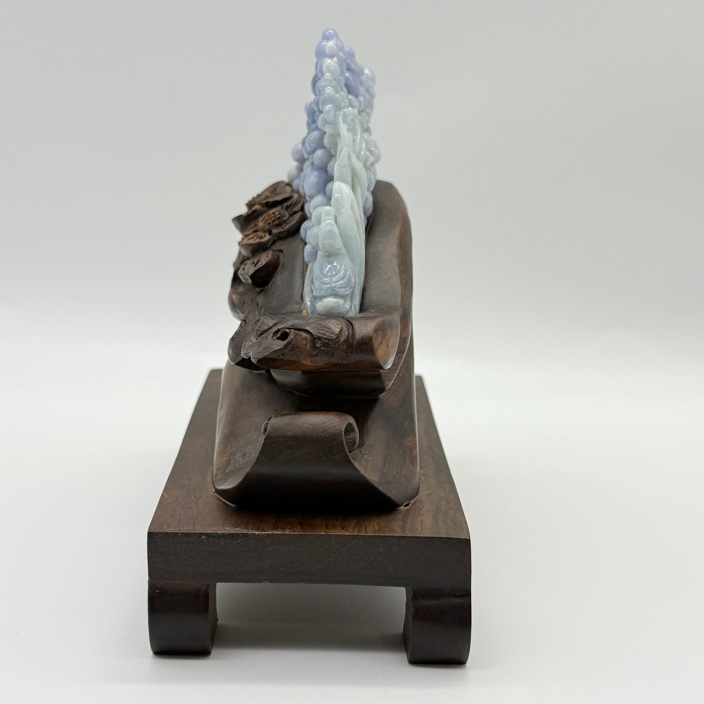 Rare Type A Deep Blueish Lavender Grapes & Duck 152.3G 44.2 by 23.6 by 10.8mm with wooden stand total 730.2g 168.4 by 78.8 by 153.0mm