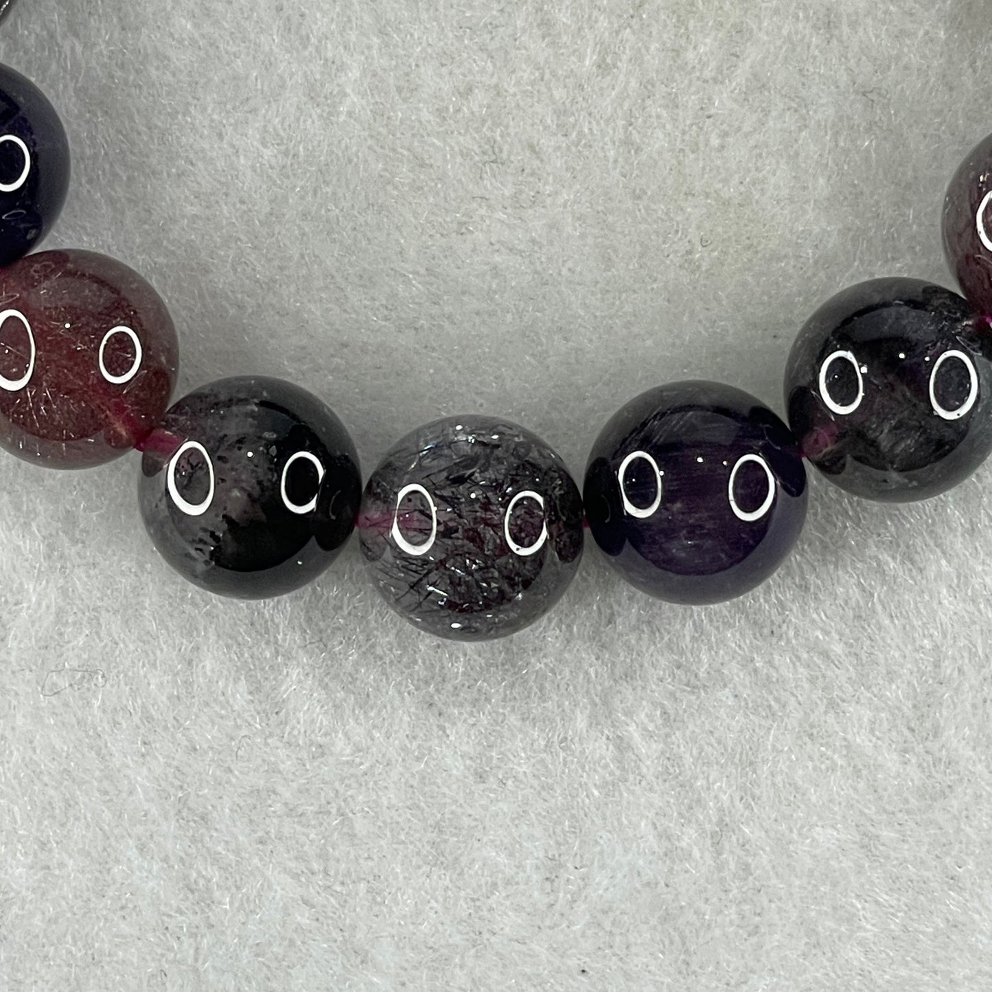 Very Very Good Grade Natural Blackcurrant Super 7 Beads Bracelet 39.86g 17cm 11.8mm 18Beads