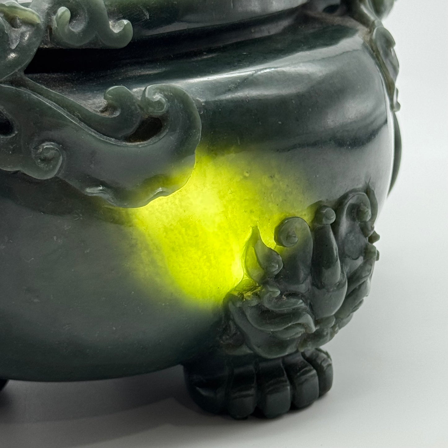 Rare Antique Natural Dark Green Nephrite Dragon Incense Burner 3,613.7g 250.0 by 170.0 by 215.0mm