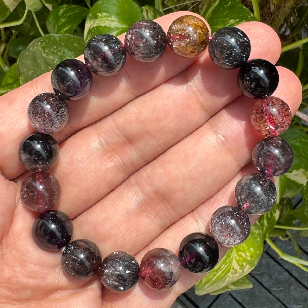 Very Very Good Grade Natural Blackcurrant Super 7 Beads Bracelet 39.86g 17cm 11.8mm 18Beads